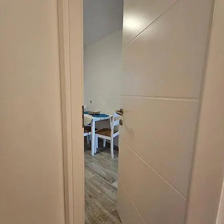 Apartment Lila